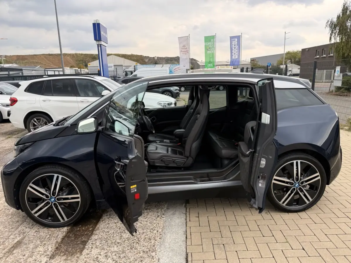 iPerf. 94Ah 33 kWh ** LED, LEDER, TREKH, CAMERA, ACC, NAVI+, 20-inch LMV ** UNFALLFREI - VOL. BMW ONDERH. ** ** INFORMEER OOK NAAR ONZE AANTREKKELIJKE FINANCIAL-LEASE TARIEVEN **