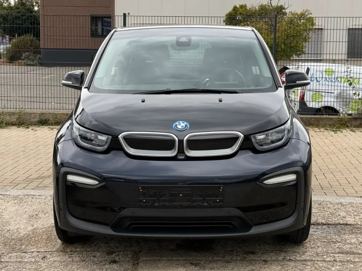 iPerf. 94Ah 33 kWh ** LED, LEDER, TREKH, CAMERA, ACC, NAVI+, 20-inch LMV ** UNFALLFREI - VOL. BMW ONDERH. ** ** INFORMEER OOK NAAR ONZE AANTREKKELIJKE FINANCIAL-LEASE TARIEVEN **