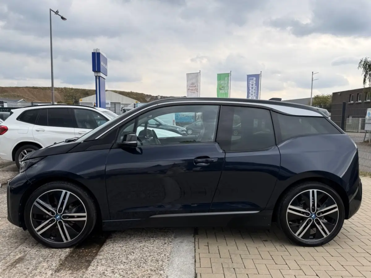 iPerf. 94Ah 33 kWh ** LED, LEDER, TREKH, CAMERA, ACC, NAVI+, 20-inch LMV ** UNFALLFREI - VOL. BMW ONDERH. ** ** INFORMEER OOK NAAR ONZE AANTREKKELIJKE FINANCIAL-LEASE TARIEVEN **