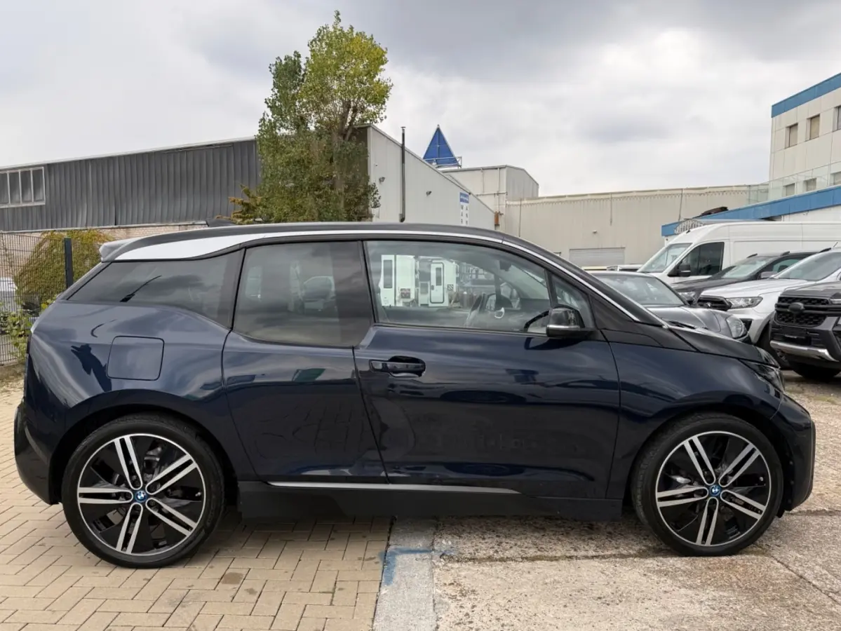 iPerf. 94Ah 33 kWh ** LED, LEDER, TREKH, CAMERA, ACC, NAVI+, 20-inch LMV ** UNFALLFREI - VOL. BMW ONDERH. ** ** INFORMEER OOK NAAR ONZE AANTREKKELIJKE FINANCIAL-LEASE TARIEVEN **