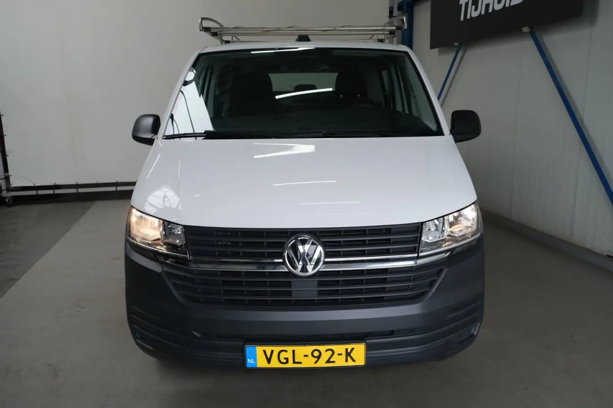 2.0 TDI L1H1 26 DC - N.A.P. Airco, Cruise, Navi, Carplay, Trekhaak.