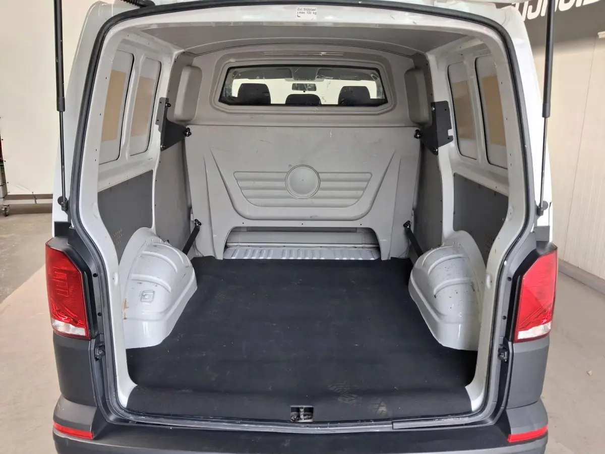 2.0 TDI L1H1 26 DC - N.A.P. Airco, Cruise, Navi, Carplay, Trekhaak.