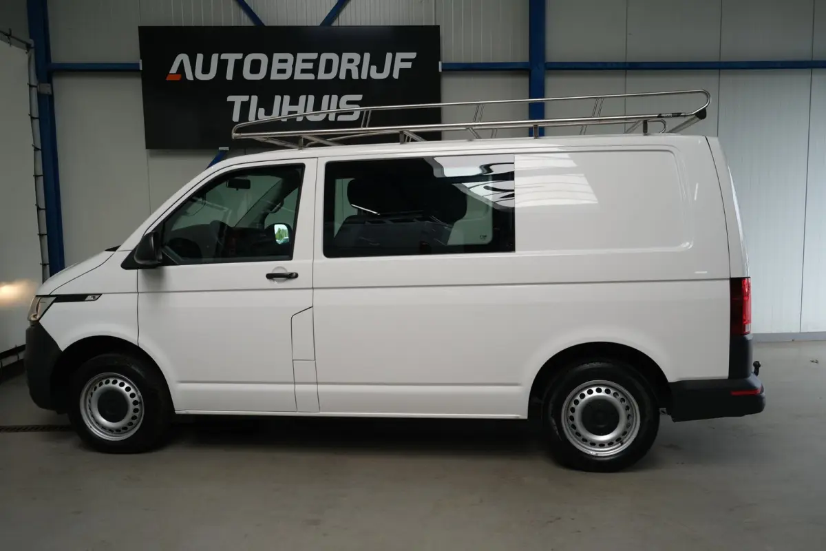 2.0 TDI L1H1 26 DC - N.A.P. Airco, Cruise, Navi, Carplay, Trekhaak.