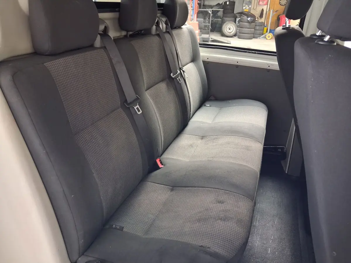 2.0 TDI L1H1 26 DC - N.A.P. Airco, Cruise, Navi, Carplay, Trekhaak.