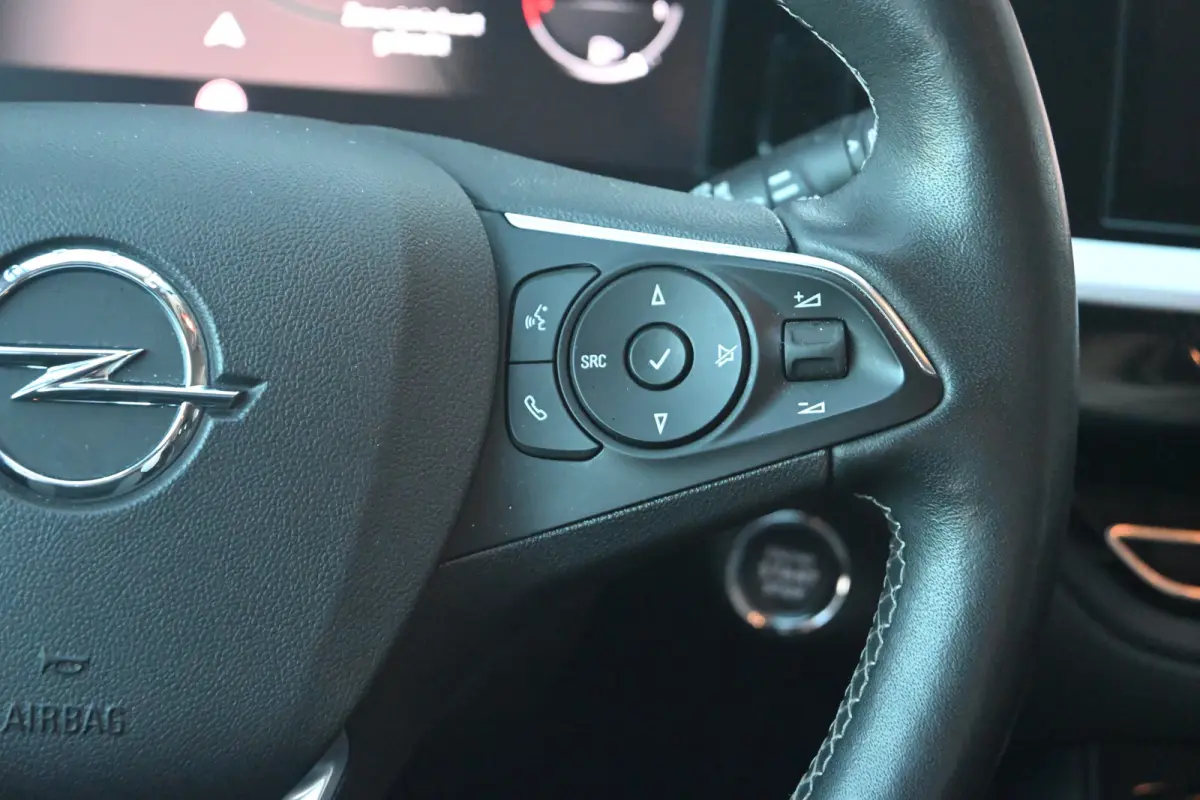 1.2 Turbo GS Line 130pk | Navigatie | Trekhaak | Stoel/Stuurverwarming | Elektr. Achterklep | 360 Camera | !!