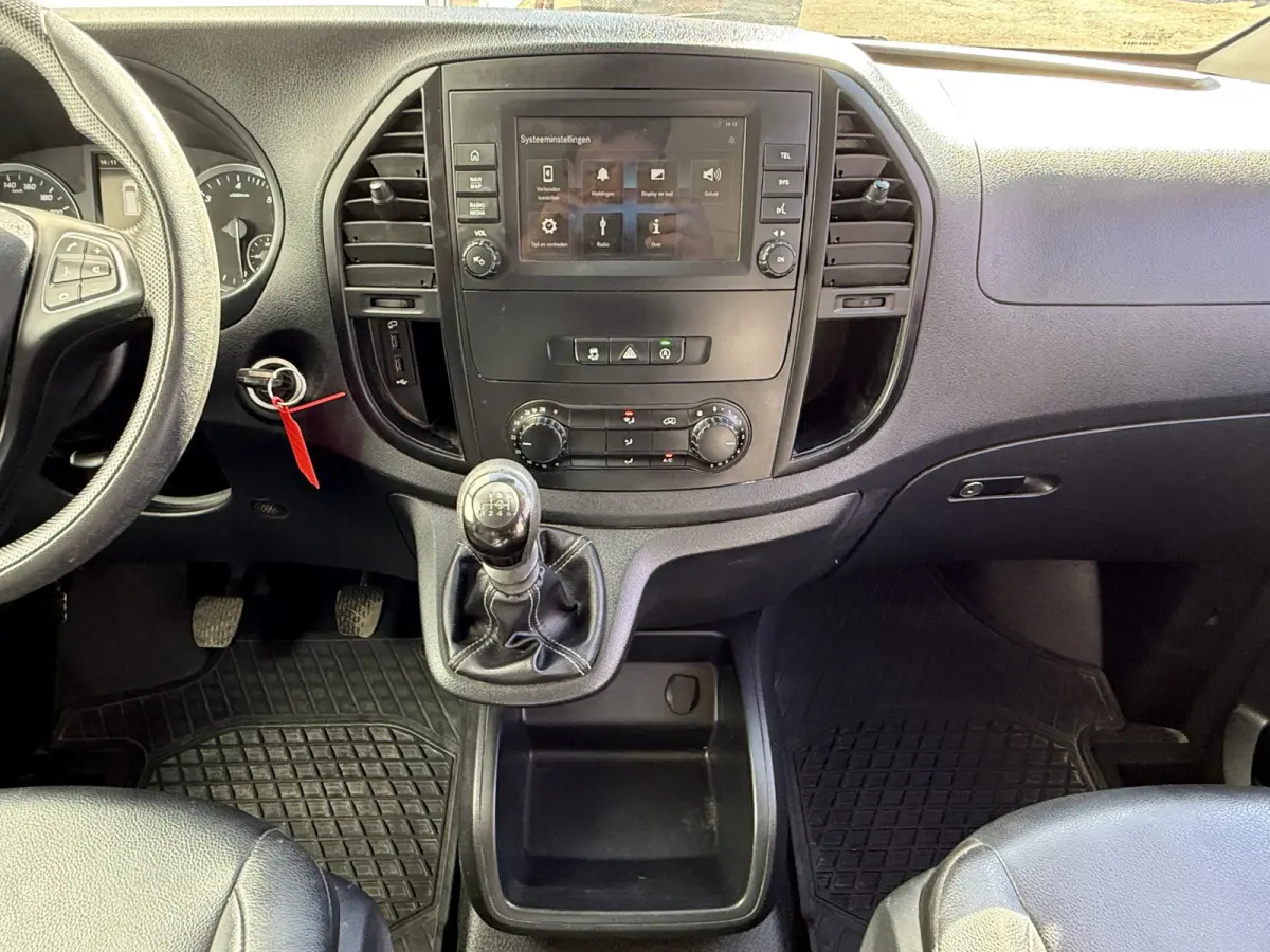 114 1.9 CDI 136PK Dubbele Cabine L2H1 5 Stoelen Climate Control Cruise Control Trekhaak Carplay Camera
