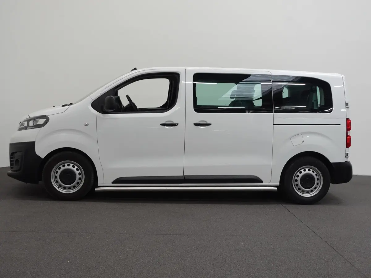 1.5 CDTI L2H1 9persoons PERSONENBUS Prijs incl. BTW/BPM Cruise Control  Parkeersensoren Achter  Bluetooth Airco Voor en Achter  Schuifdeur Rechts en Links