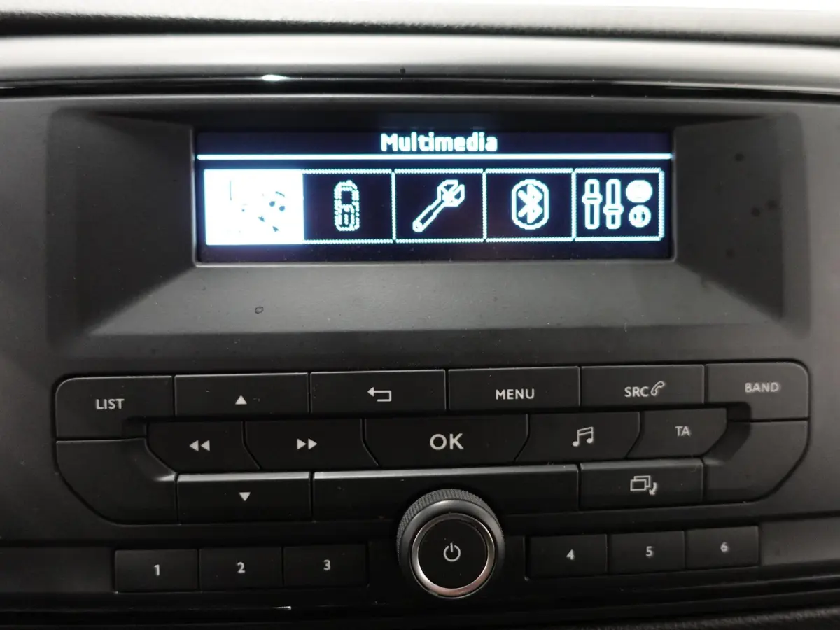 1.5 CDTI L2H1 9persoons PERSONENBUS Prijs incl. BTW/BPM Cruise Control  Parkeersensoren Achter  Bluetooth Airco Voor en Achter  Schuifdeur Rechts en Links
