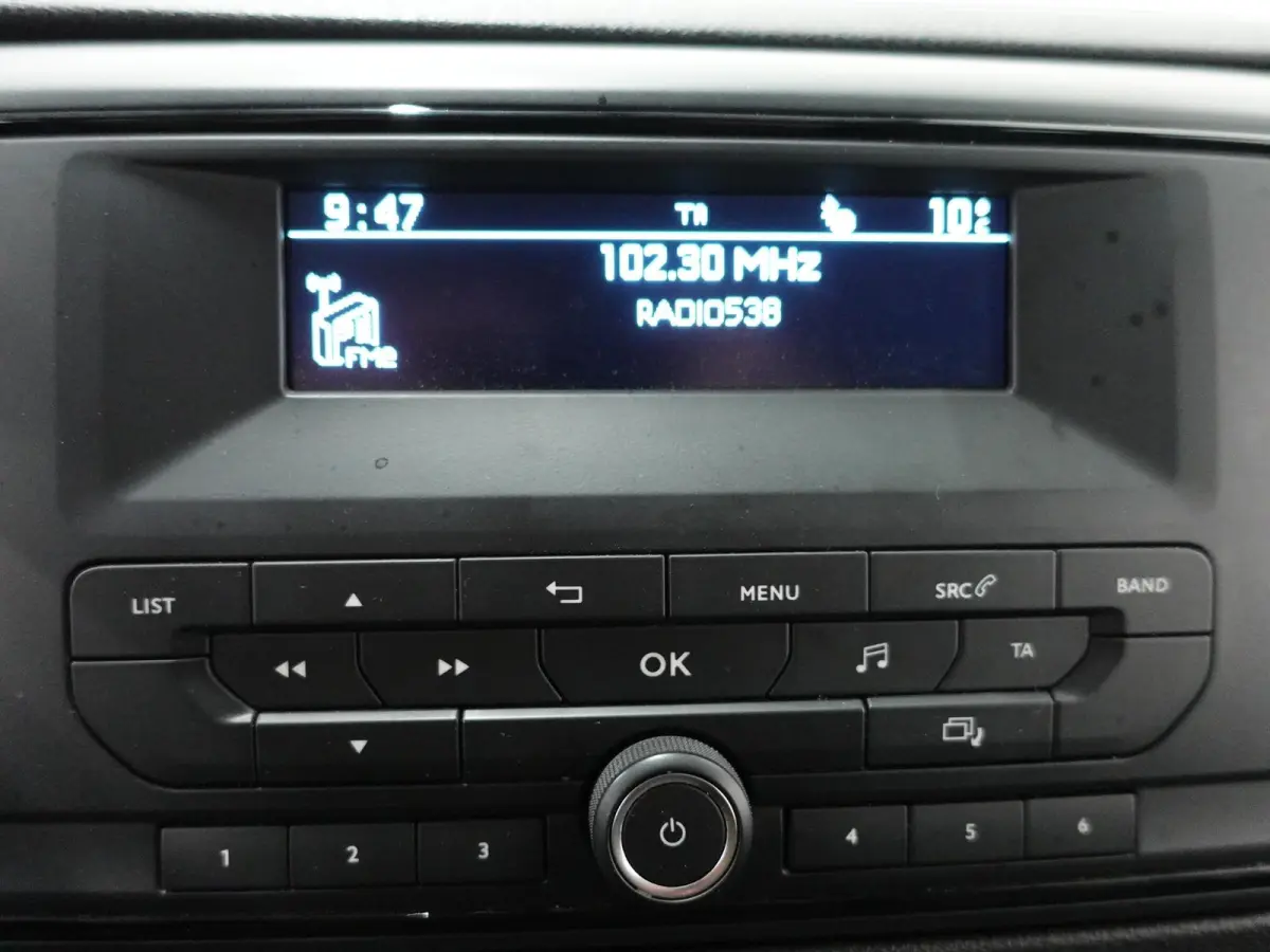 1.5 CDTI L2H1 9persoons PERSONENBUS Prijs incl. BTW/BPM Cruise Control  Parkeersensoren Achter  Bluetooth Airco Voor en Achter  Schuifdeur Rechts en Links