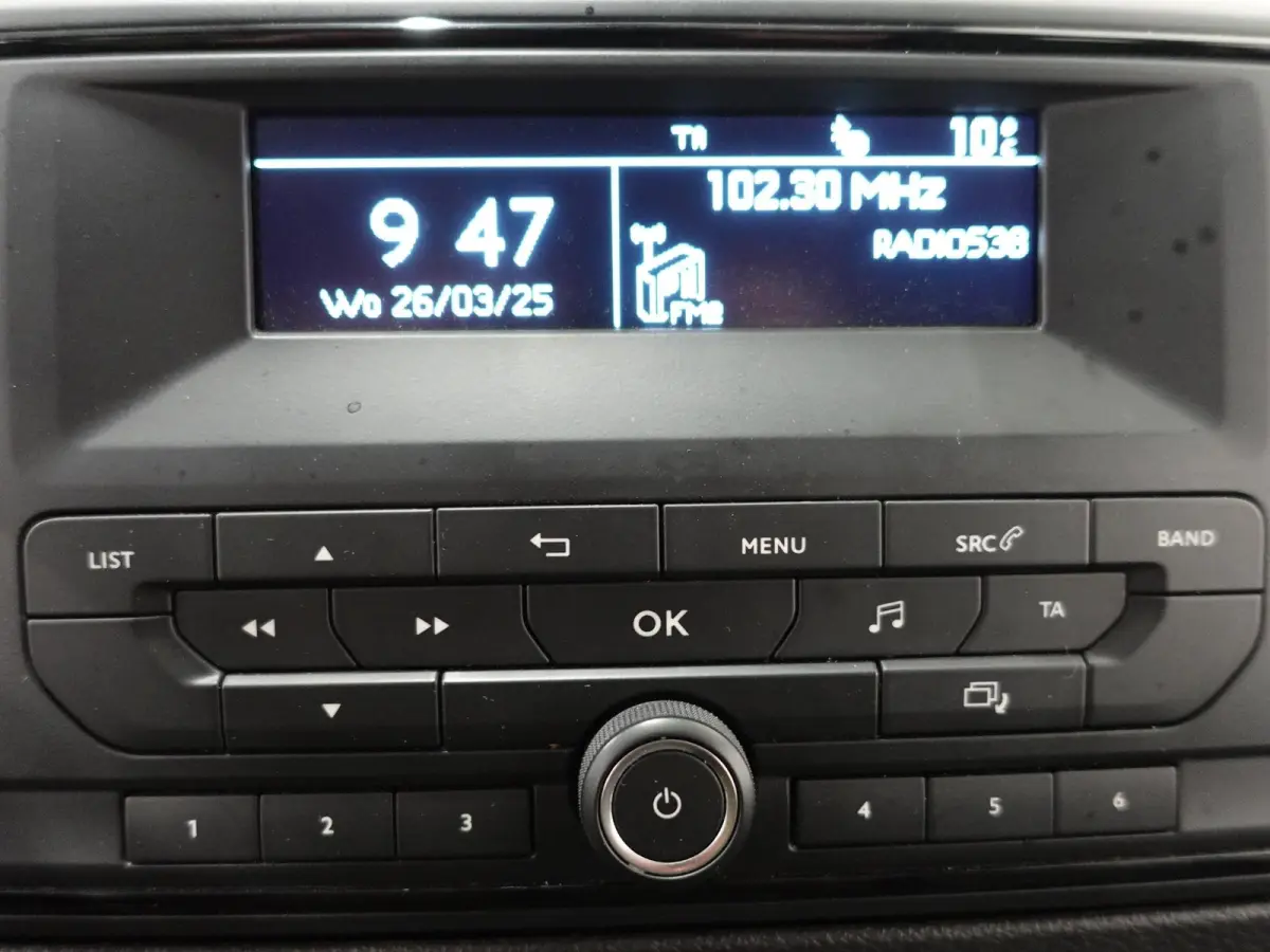 1.5 CDTI L2H1 9persoons PERSONENBUS Prijs incl. BTW/BPM Cruise Control  Parkeersensoren Achter  Bluetooth Airco Voor en Achter  Schuifdeur Rechts en Links