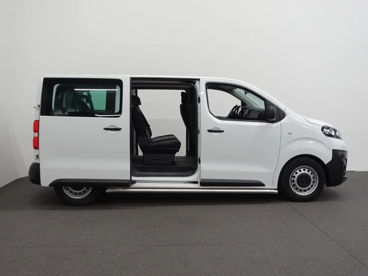 1.5 CDTI L2H1 9persoons PERSONENBUS Prijs incl. BTW/BPM Cruise Control  Parkeersensoren Achter  Bluetooth Airco Voor en Achter  Schuifdeur Rechts en Links