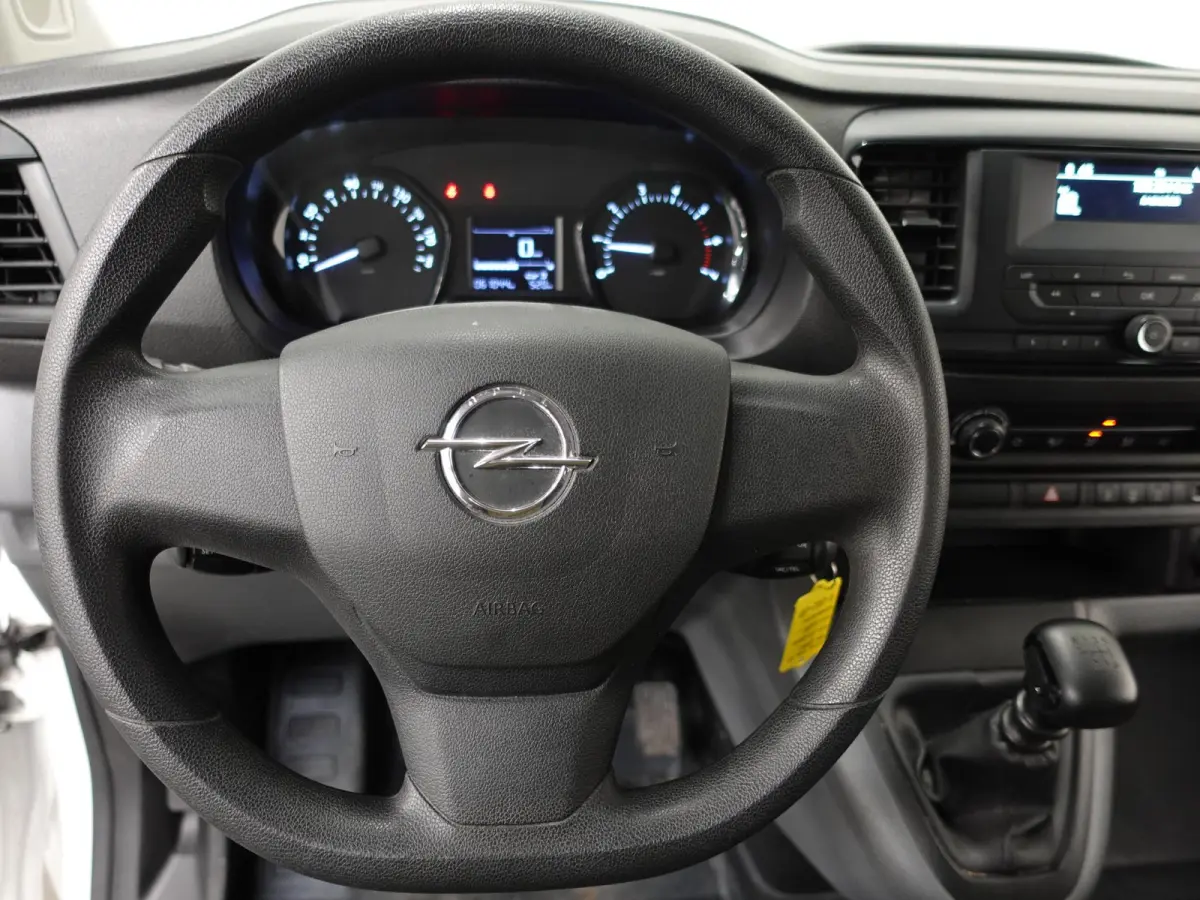 1.5 CDTI L2H1 9persoons PERSONENBUS Prijs incl. BTW/BPM Cruise Control  Parkeersensoren Achter  Bluetooth Airco Voor en Achter  Schuifdeur Rechts en Links