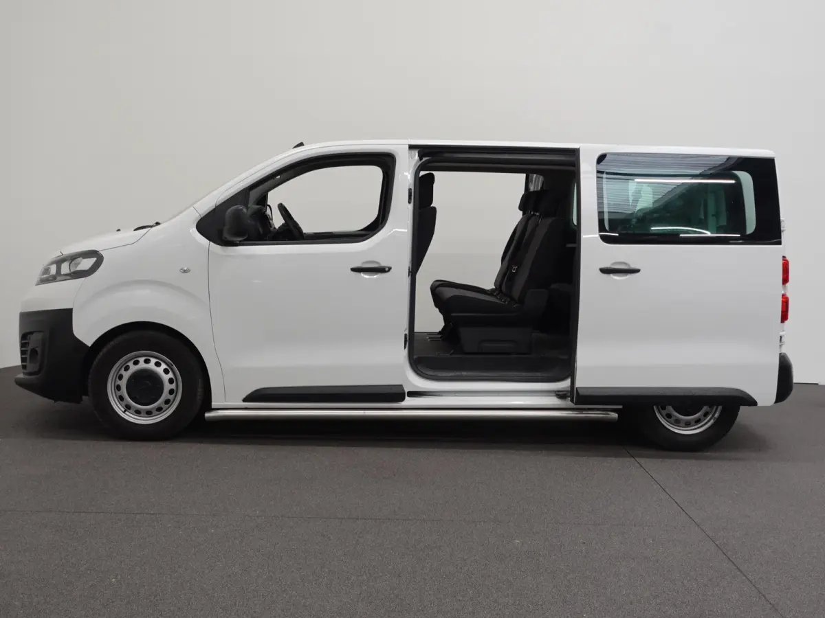1.5 CDTI L2H1 9persoons PERSONENBUS Prijs incl. BTW/BPM Cruise Control  Parkeersensoren Achter  Bluetooth Airco Voor en Achter  Schuifdeur Rechts en Links