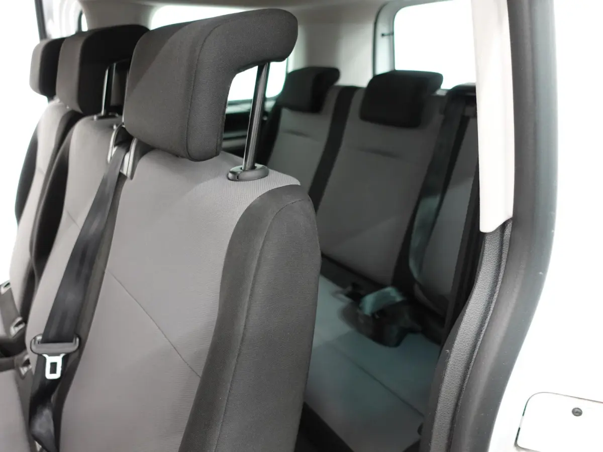 1.5 CDTI L2H1 9persoons PERSONENBUS Prijs incl. BTW/BPM Cruise Control  Parkeersensoren Achter  Bluetooth Airco Voor en Achter  Schuifdeur Rechts en Links