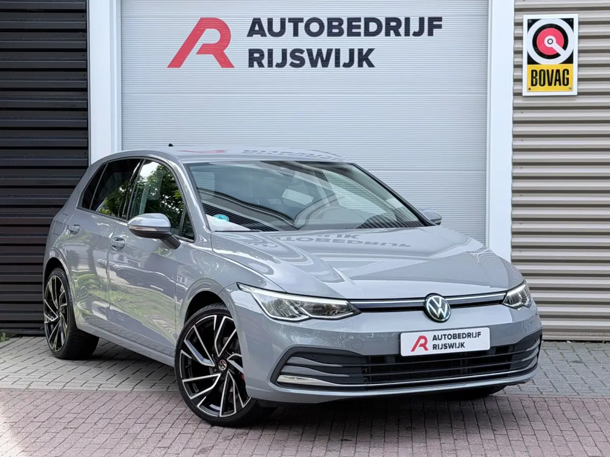 1.0 TSI Life Sfeer/Blindspot/Acc