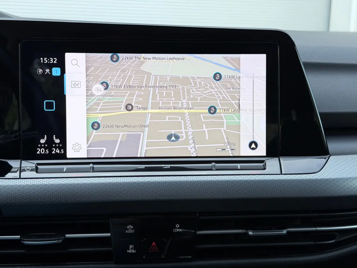 1.0 TSI Life Sfeer/Blindspot/Acc