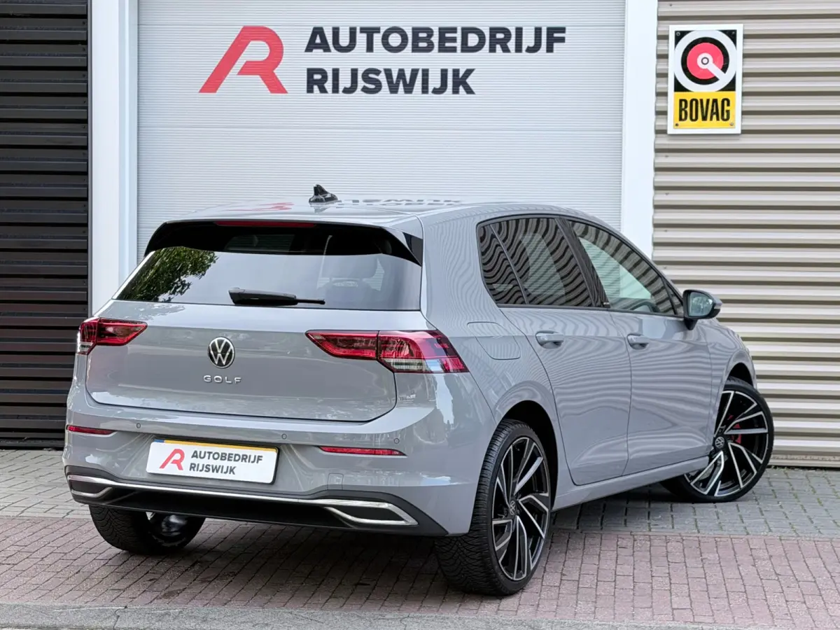 1.0 TSI Life Sfeer/Blindspot/Acc