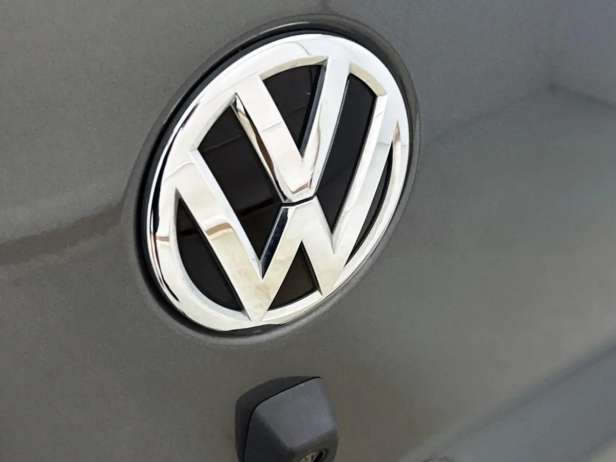 2.0 TDI L2H1 Automaat Dubbele Cabine Airco Cruise Control Navigatie Parkeersensoren