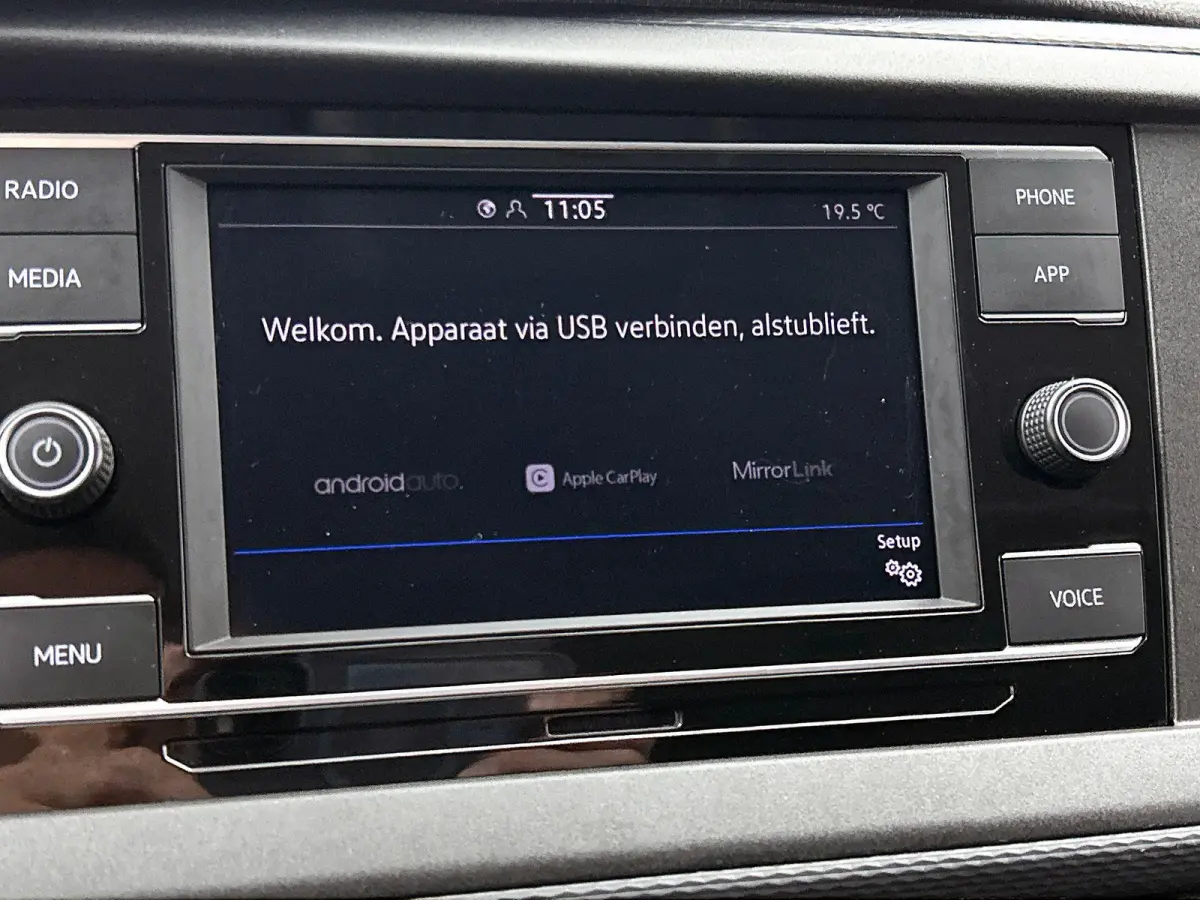 2.0 TDI L2H1 Automaat Dubbele Cabine Airco Cruise Control Navigatie Parkeersensoren