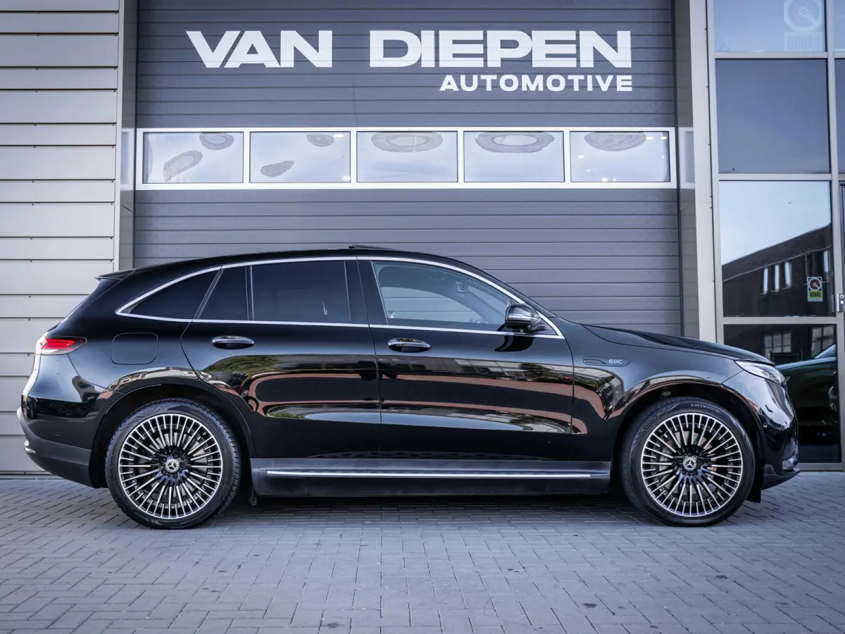 400 4MATIC Premium Plus 80 kWh ///AMG - Burmester l Pano l Laser Shield