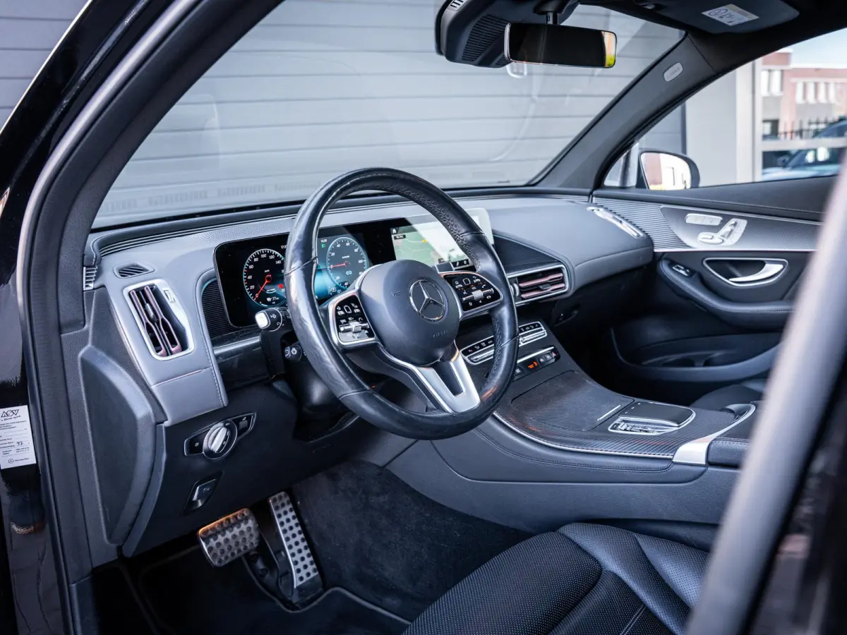 400 4MATIC Premium Plus 80 kWh ///AMG - Burmester l Pano l Laser Shield