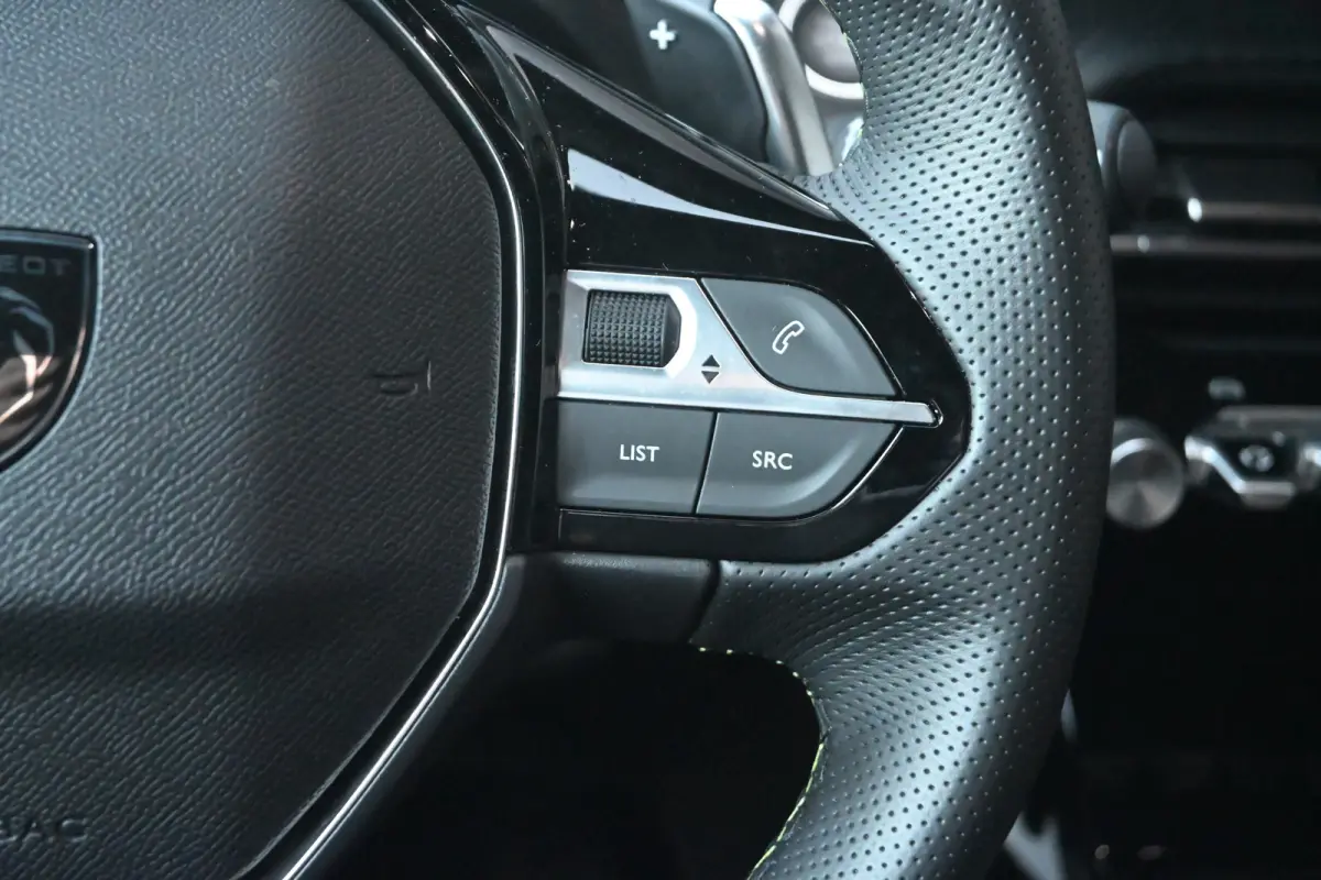1.2 Hybrid 136 GT | Navigatie | Afn. Trekhaak | Achteruitrijcamera | Climate Control | Apple Carplay & Android Auto | !!