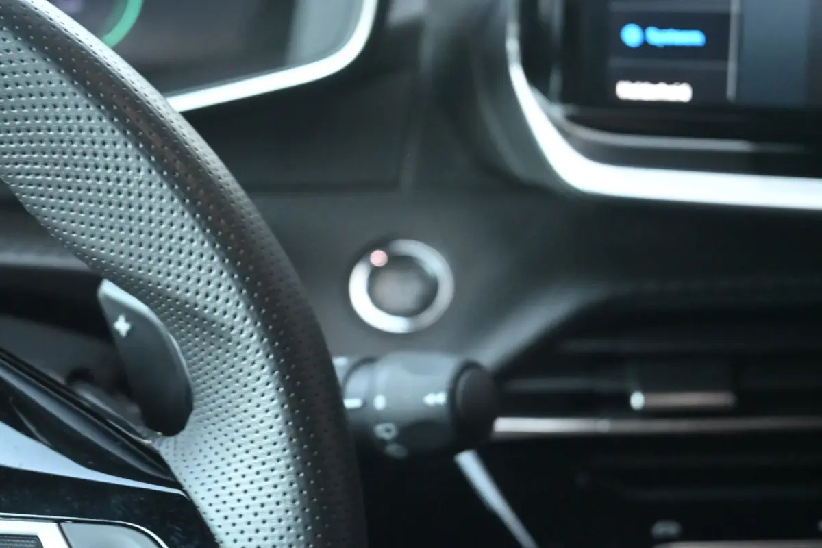 1.2 Hybrid 136 GT | Navigatie | Afn. Trekhaak | Achteruitrijcamera | Climate Control | Apple Carplay & Android Auto | !!