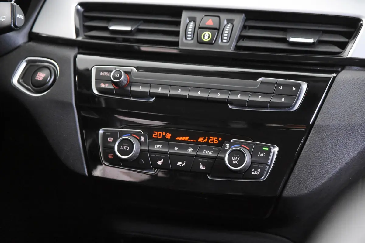 xDrive25e *1ste Eigenaar*Leer*Navigatie*Trekhaak*