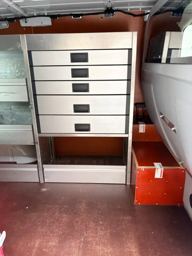 Servicewagen Automaat 114 CDI 140pk L1H1 BOTT inrichting, Victron omvormer v230, Standkachel, RIJKLAARPRIJS!