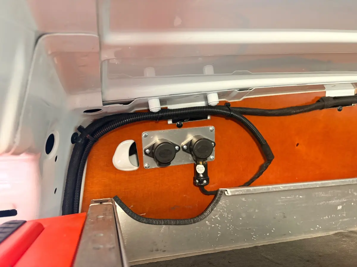 Servicewagen Automaat 114 CDI 140pk L1H1 BOTT inrichting, Victron omvormer v230, Standkachel, RIJKLAARPRIJS!