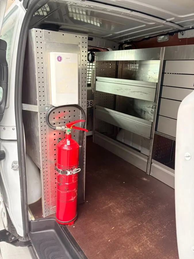 Servicewagen Automaat 114 CDI 140pk L1H1 BOTT inrichting, Victron omvormer v230, Standkachel, RIJKLAARPRIJS!