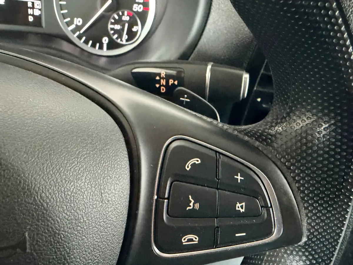 Servicewagen Automaat 114 CDI 140pk L1H1 BOTT inrichting, Victron omvormer v230, Standkachel, RIJKLAARPRIJS!