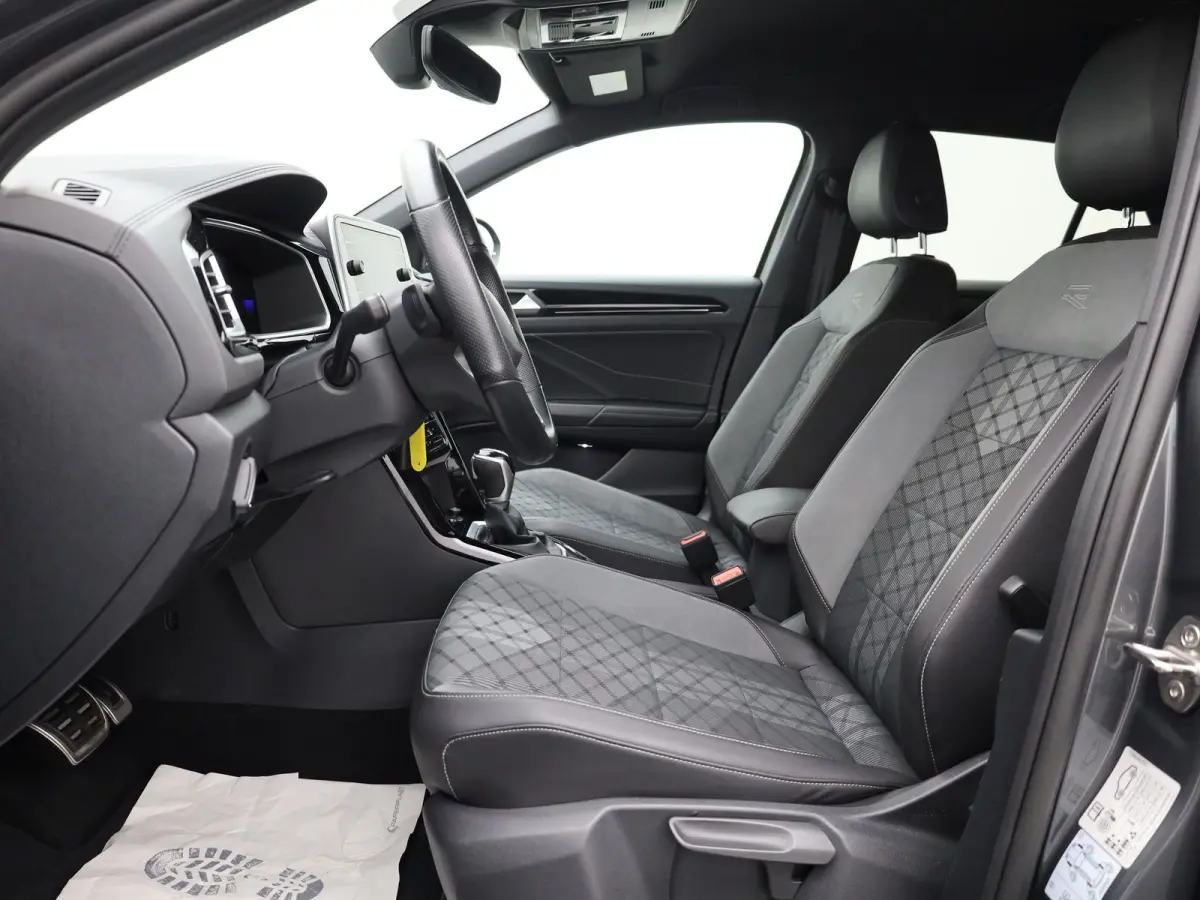 1.5 TSI R-Line | IQ Light | Navi | Stoelverw. | Prijs Rijklaar!!