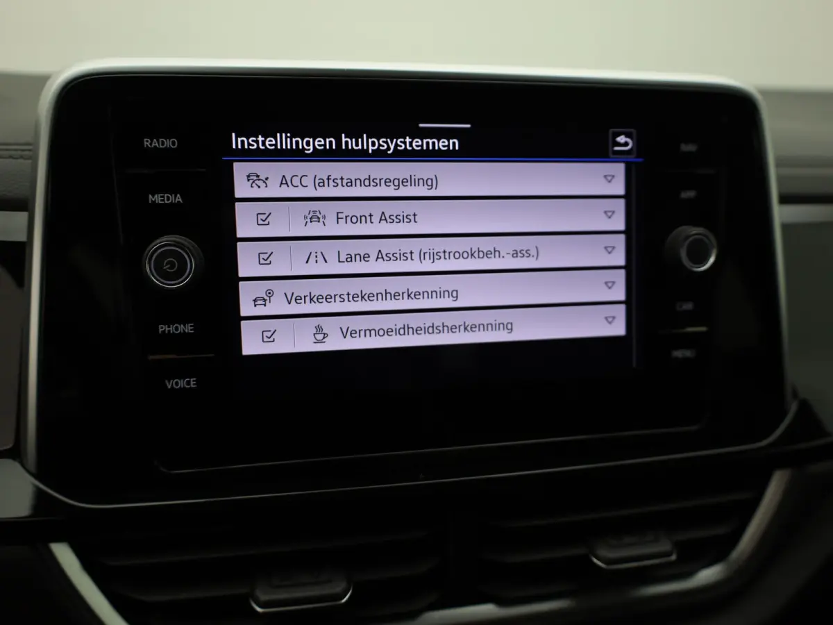 1.5 TSI R-Line | IQ Light | Navi | Stoelverw. | Prijs Rijklaar!!