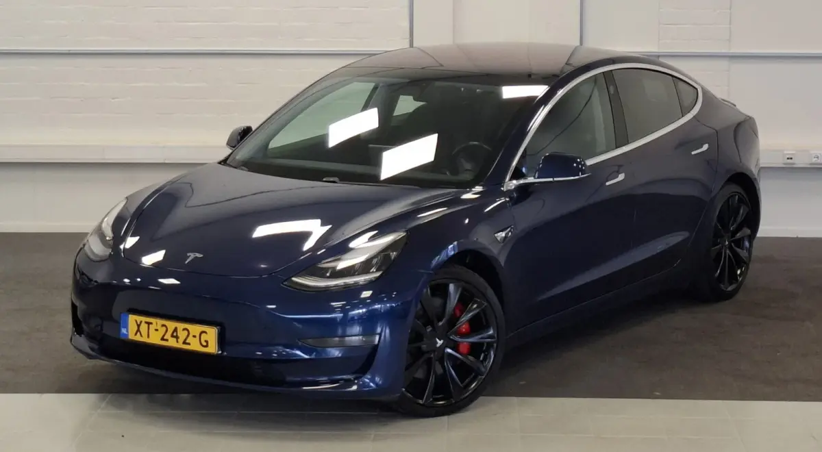 Performance AWD 75 kWh 463PK SOH 83,9% Garantie Mooi!