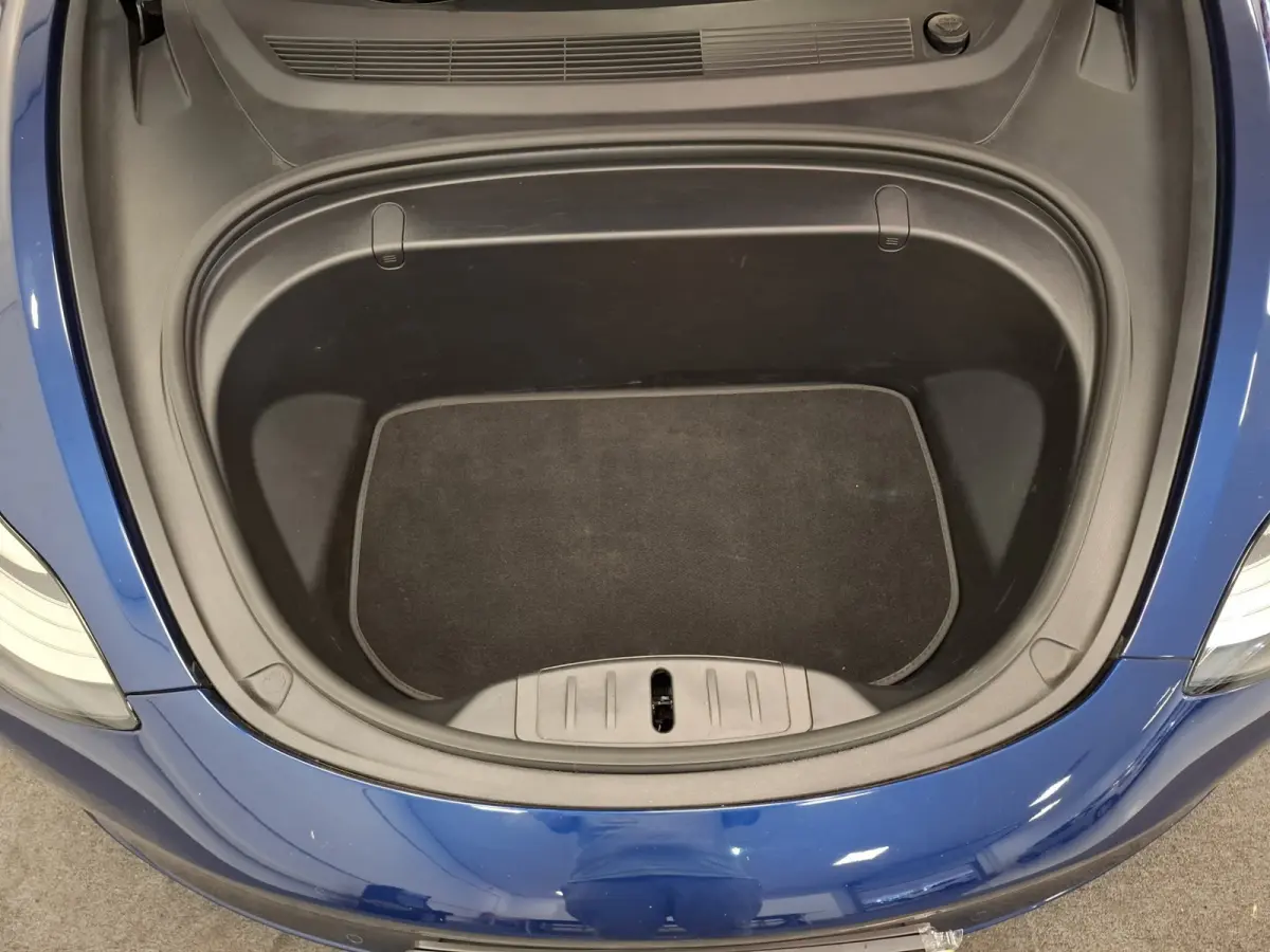 Performance AWD 75 kWh 463PK SOH 83,9% Garantie Mooi!