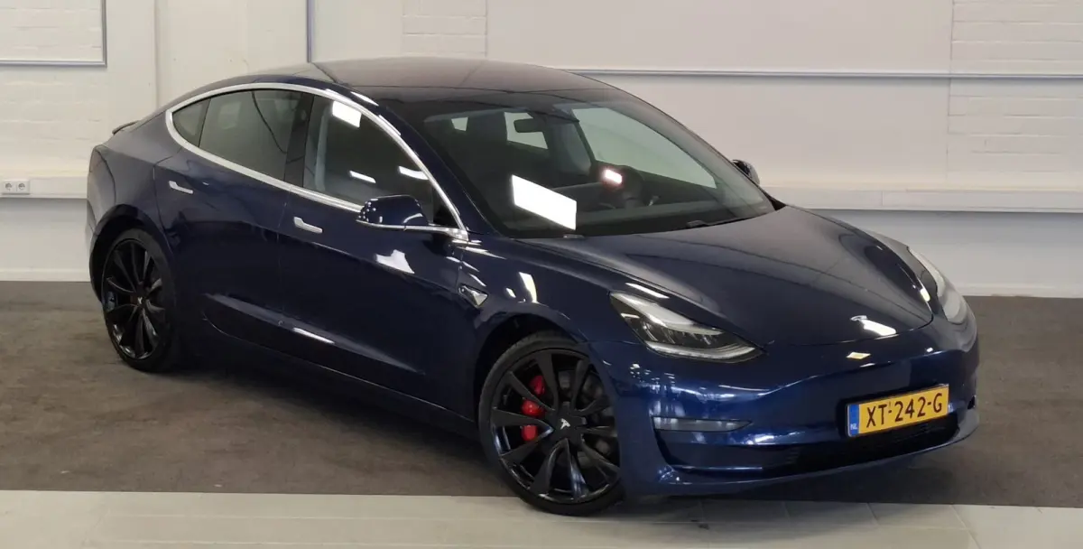 Performance AWD 75 kWh 463PK SOH 83,9% Garantie Mooi!
