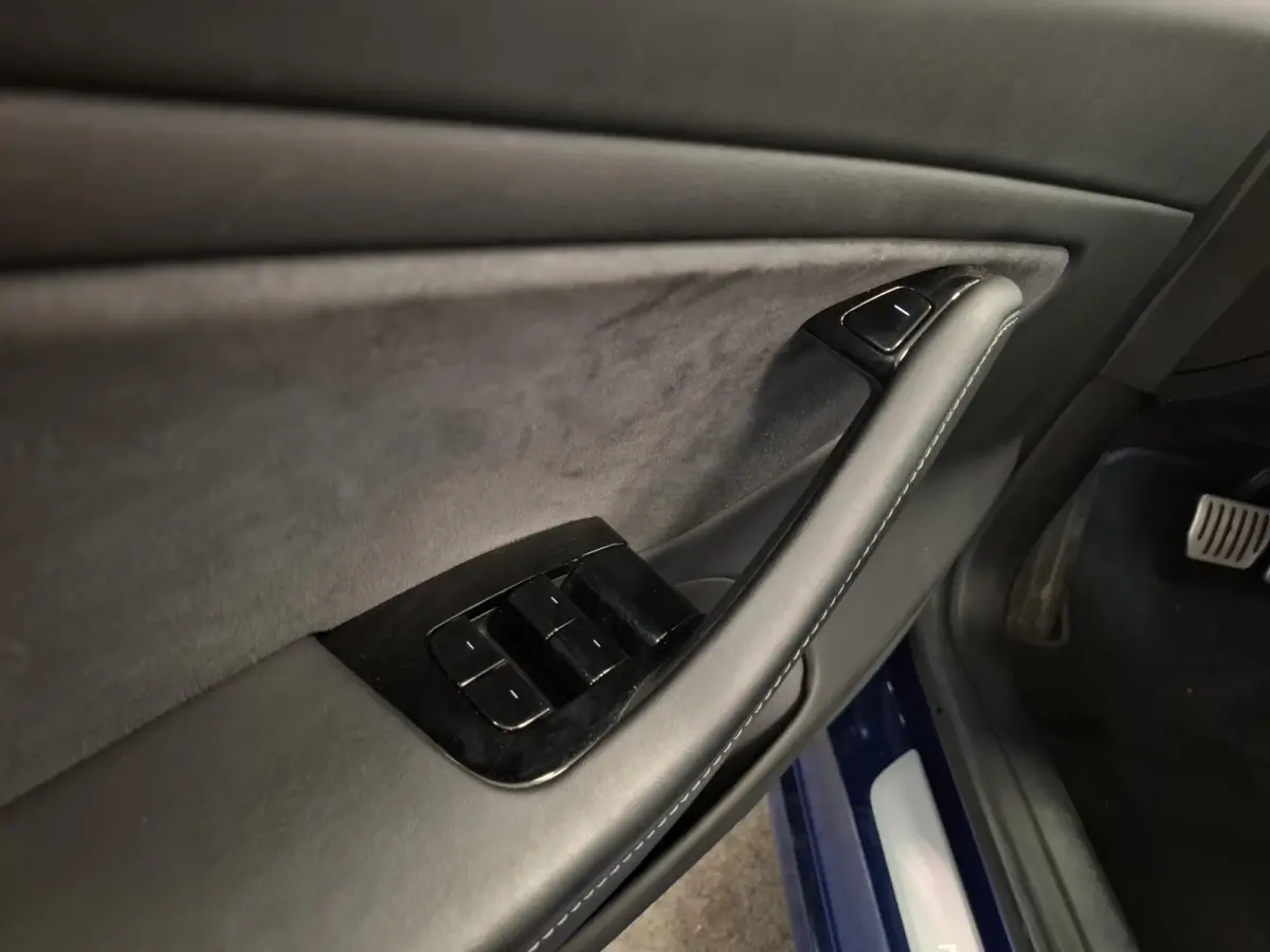 Performance AWD 75 kWh 463PK SOH 83,9% Garantie Mooi!