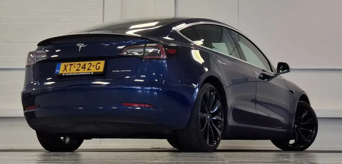 Performance AWD 75 kWh 463PK SOH 83,9% Garantie Mooi!