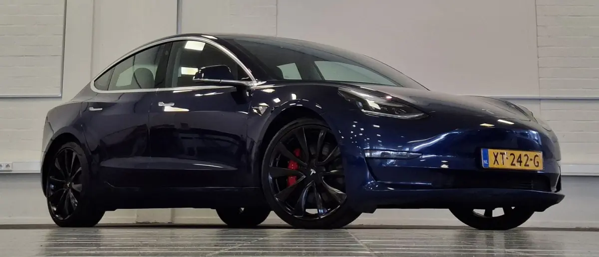Performance AWD 75 kWh 463PK SOH 83,9% Garantie Mooi!