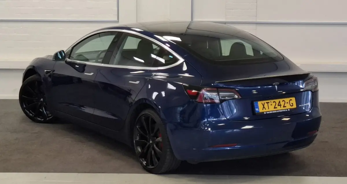 Performance AWD 75 kWh 463PK SOH 83,9% Garantie Mooi!