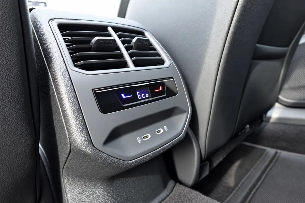 1.4 e-Hybrid VZ PANO CAM KEYLESS