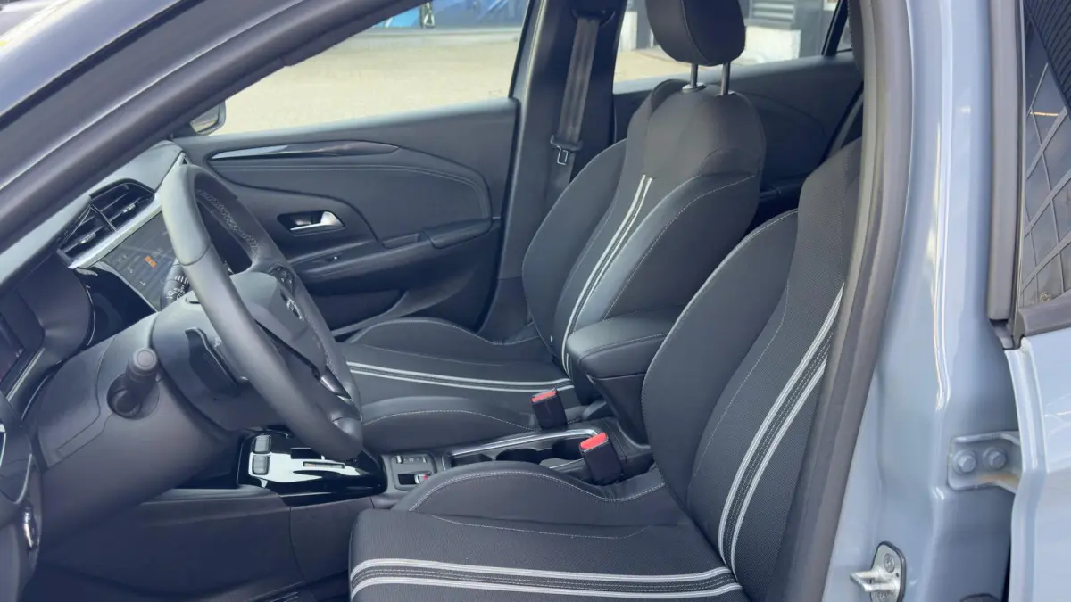 1.2 Turbo Hybrid GS | Camera achter | Apple Carplay / Android Auto | Dodehoek detectie | Airco | 16" LMV |