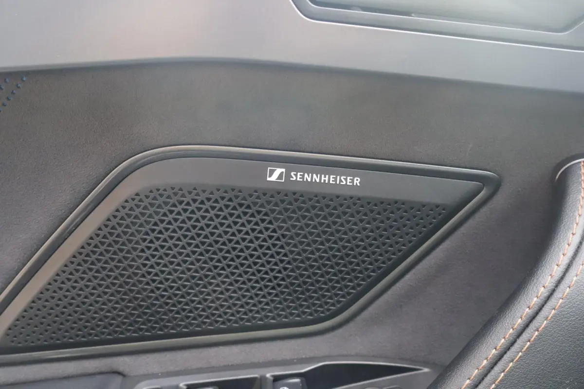 1.5 TSI e-Hybrid 204pk Business | Panoramadak | Navigatie | Achteruitrijcamera