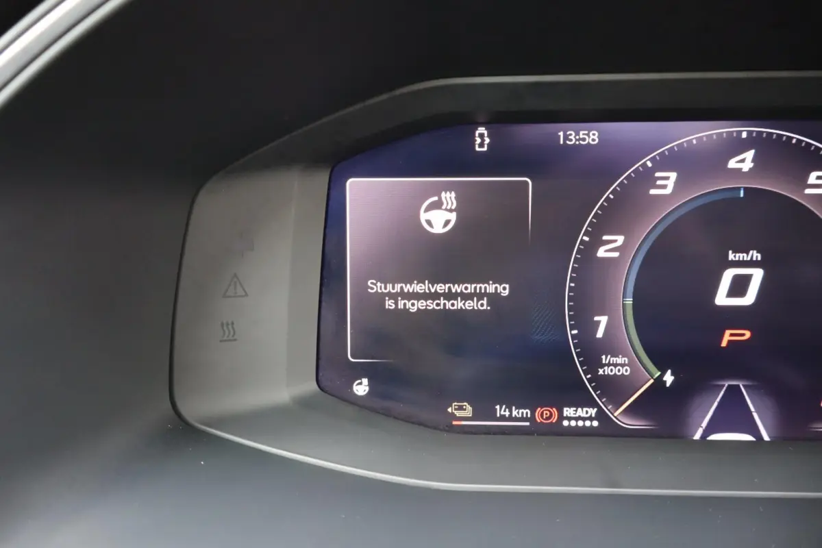 1.5 TSI e-Hybrid 204pk Business | Panoramadak | Navigatie | Achteruitrijcamera