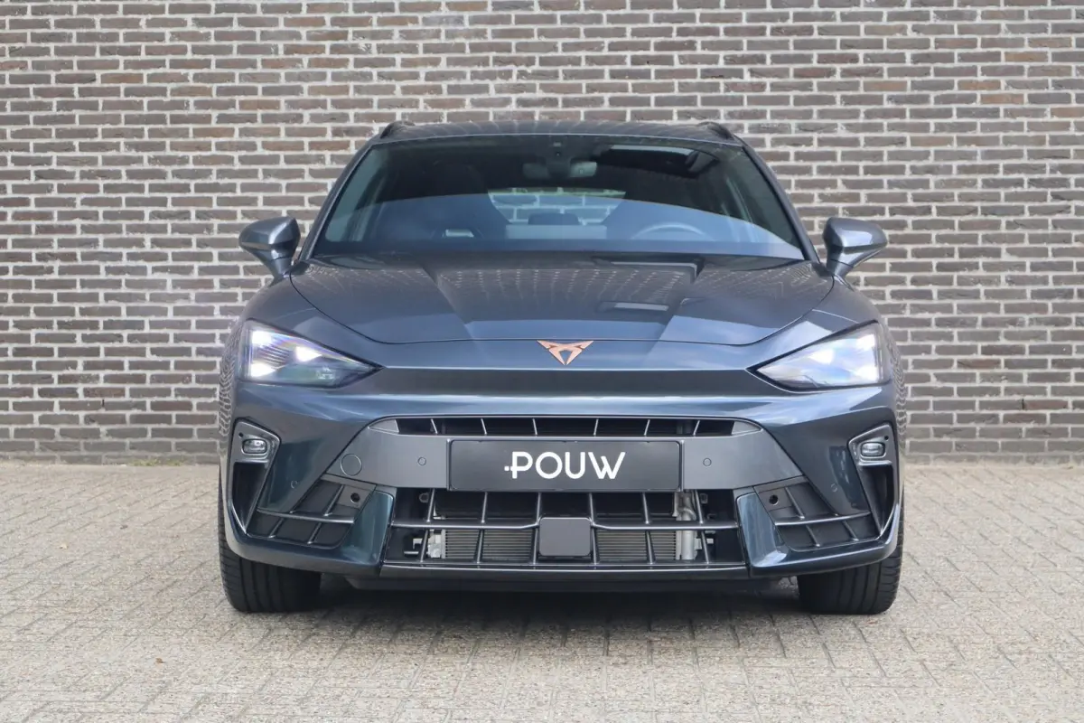 1.5 TSI e-Hybrid 204pk Business | Panoramadak | Navigatie | Achteruitrijcamera