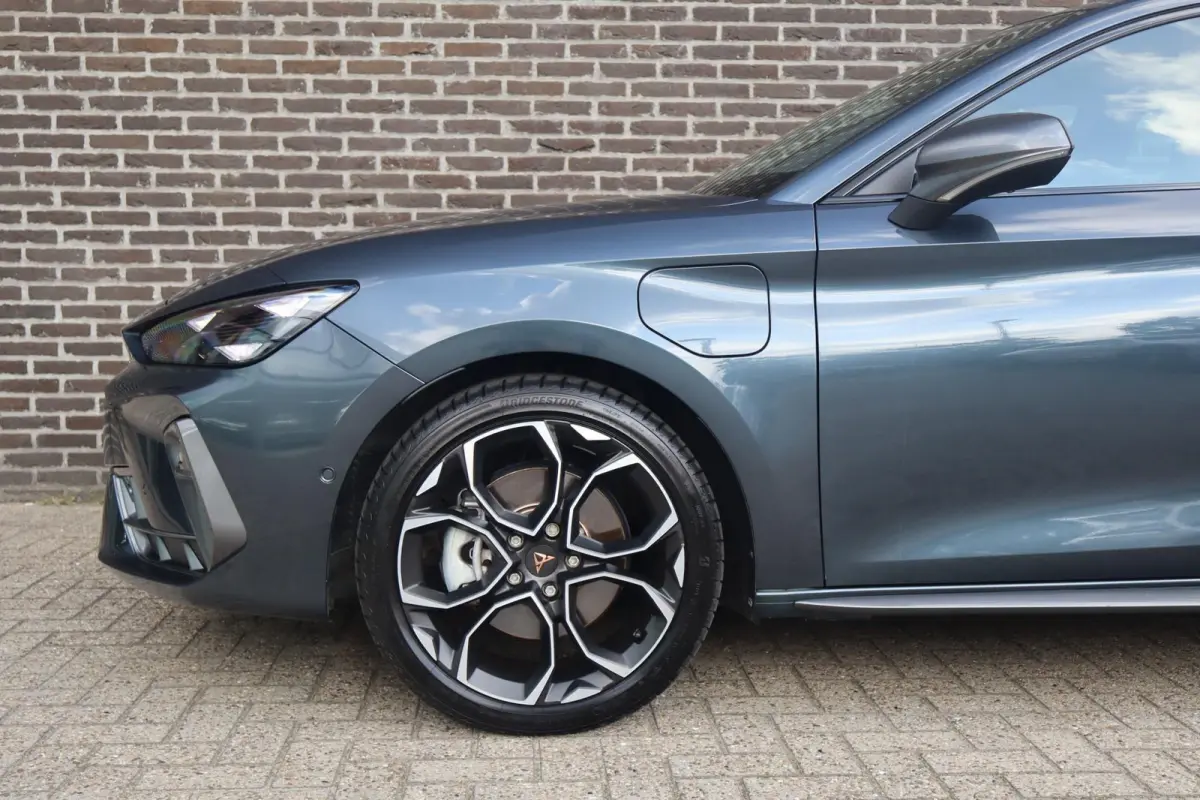 1.5 TSI e-Hybrid 204pk Business | Panoramadak | Navigatie | Achteruitrijcamera