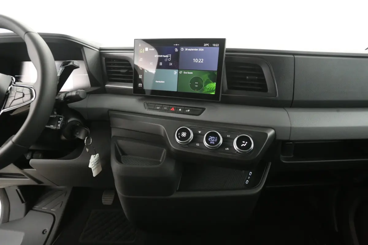 3.5t Long Range 87 kWh L2H2 | Snelladen | SOH 99% | Clima | Camera | Carplay | Virtual | Cruise | 3 Zits | Parkeersens. | LED