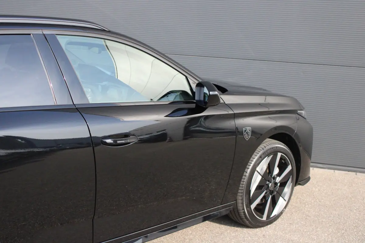 GT 54 kWh | SOH 98% | Fase 3 laden | Nieuw model | 6.500km | Warmtepomp | Luxe stoelen | Alcantara |