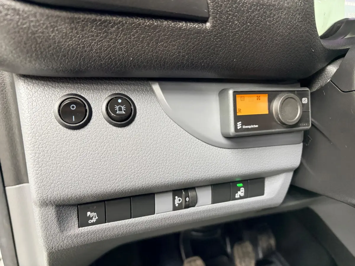 Servicewagen 1.5 BlueHDI 100 M Club euro6 L2H1 V230 omvormer BOTT inrichting Trekhaak, RIJKLAARPRIJS!